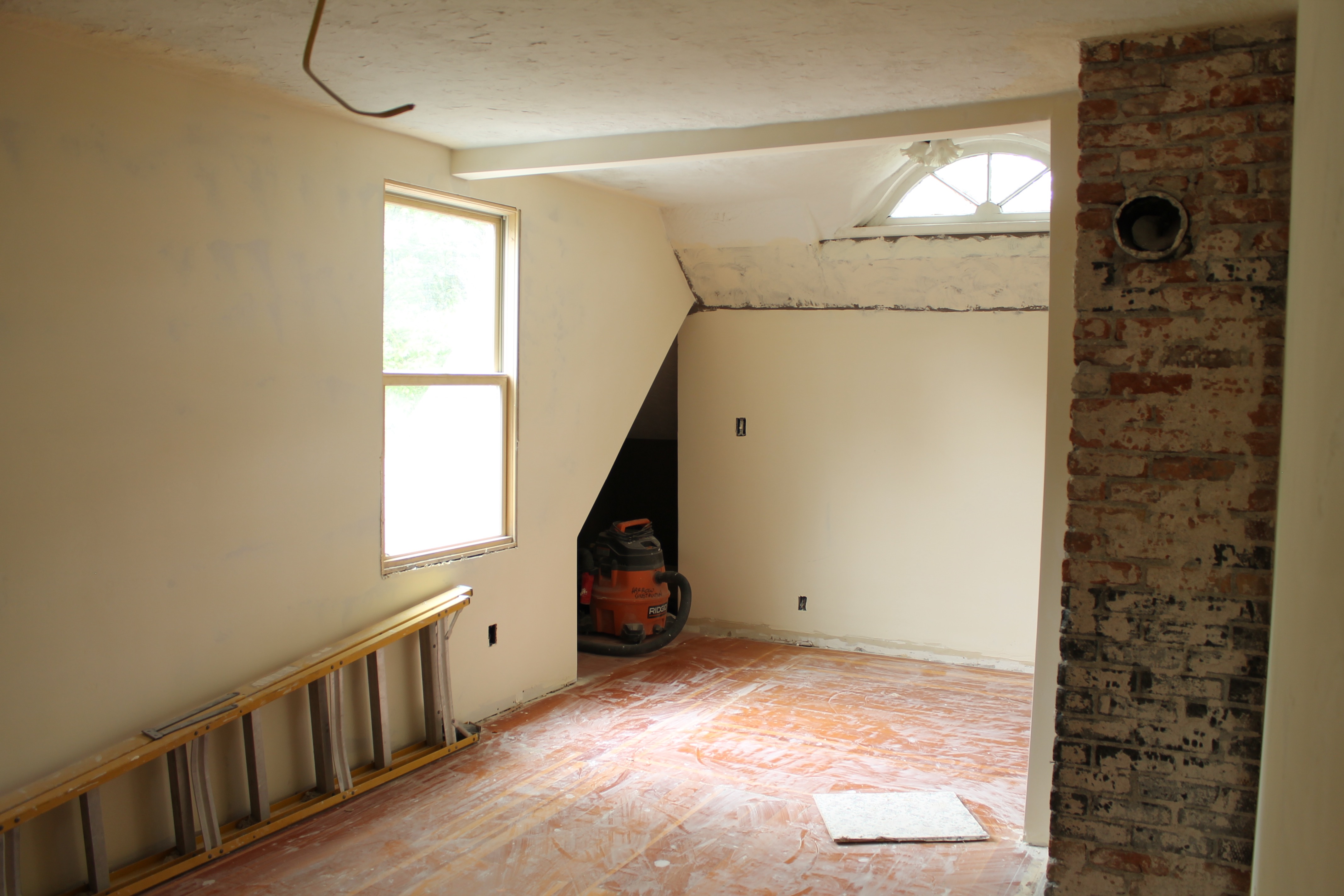 Ideas for angled ceilings – Boulevard West